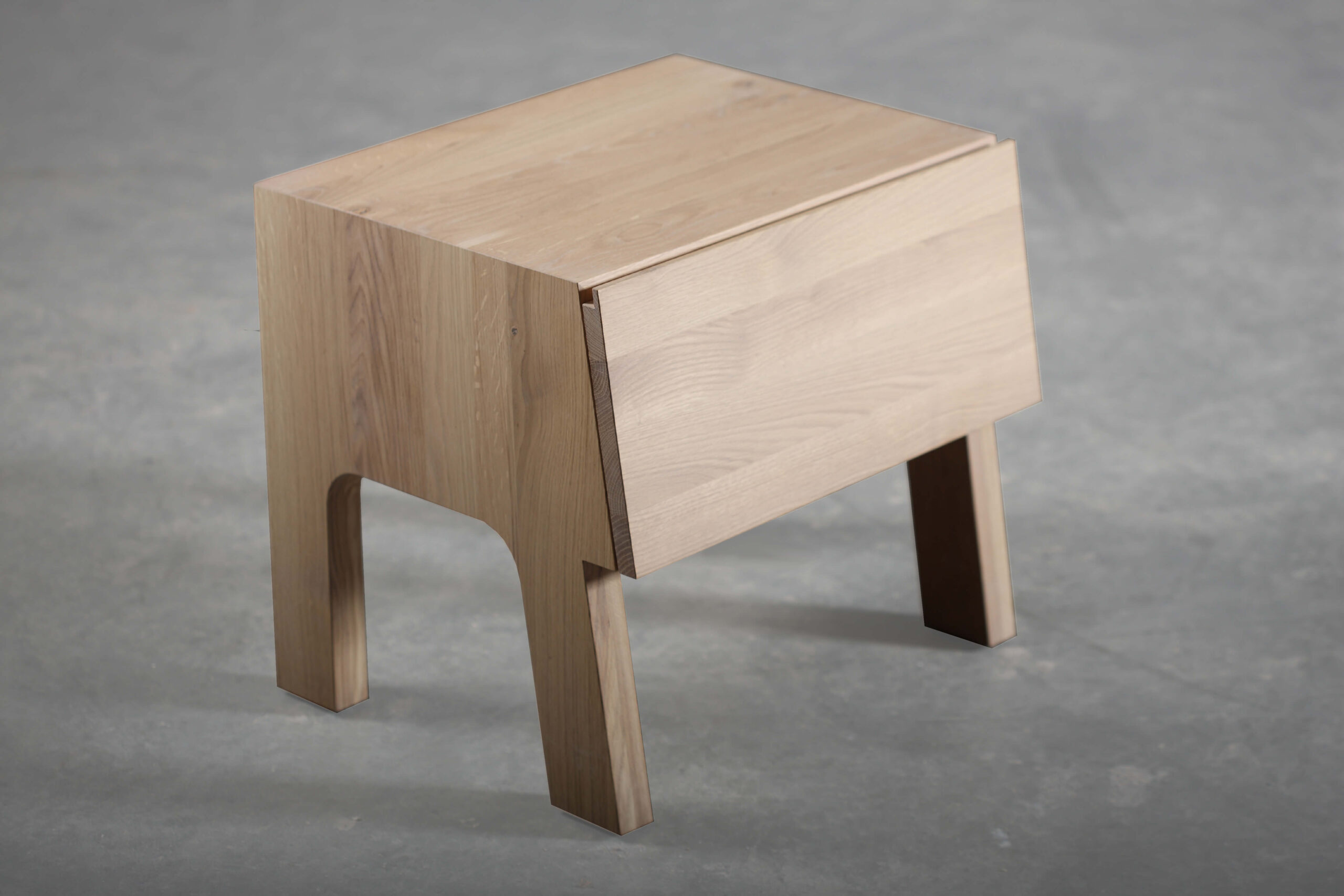 4 TABLAS bedside table