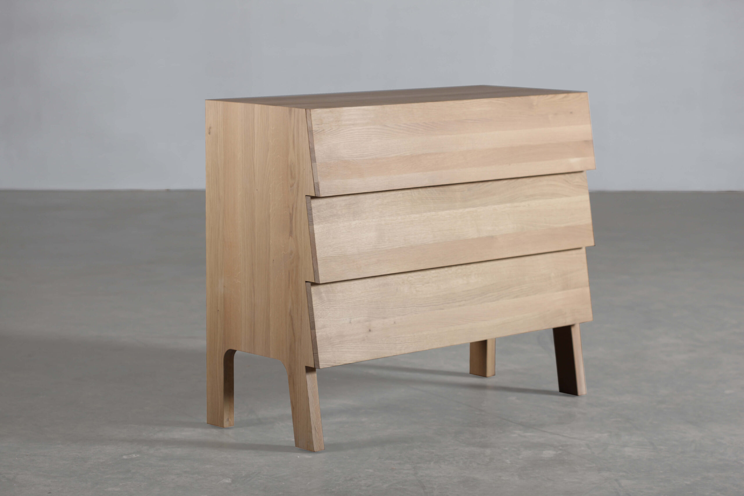 5 TABLAS chest of drawers